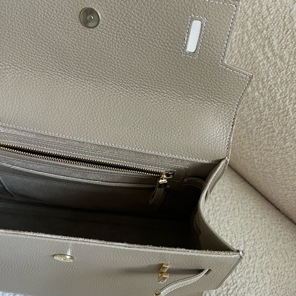 Teddy Blake Ava - Picture 7 of 7